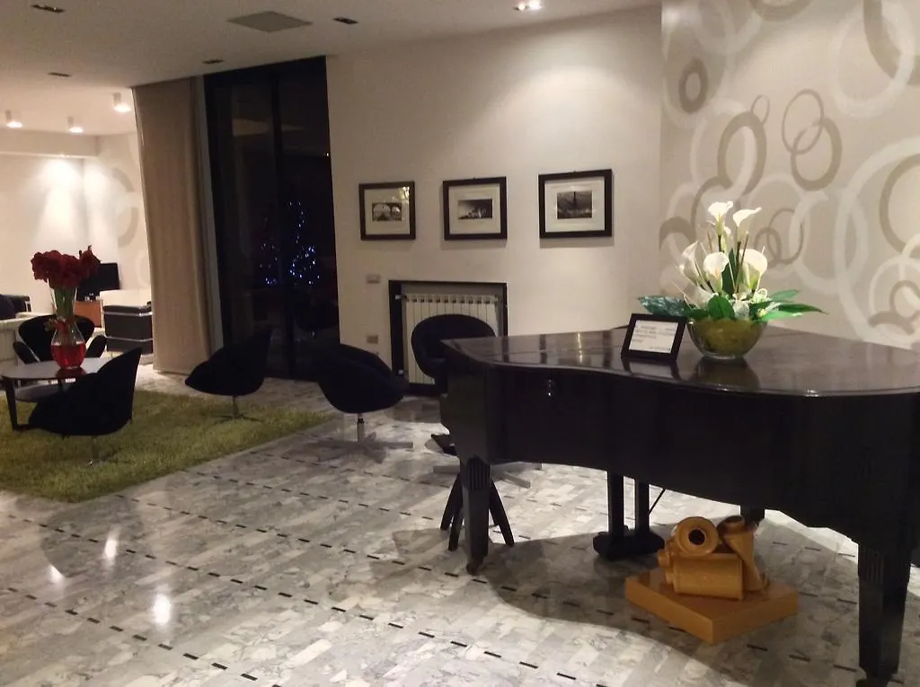 ***  Hotel Ariston & Apartments Varazze Ιταλία