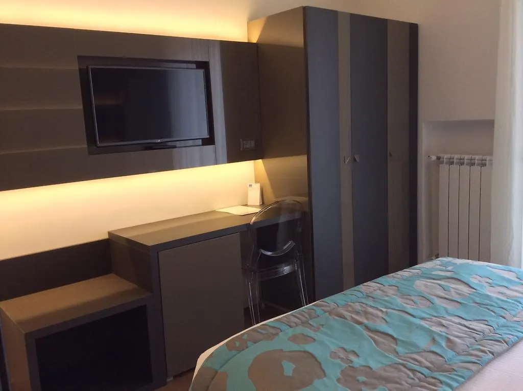 Hotel Ariston & Apartments Varazze