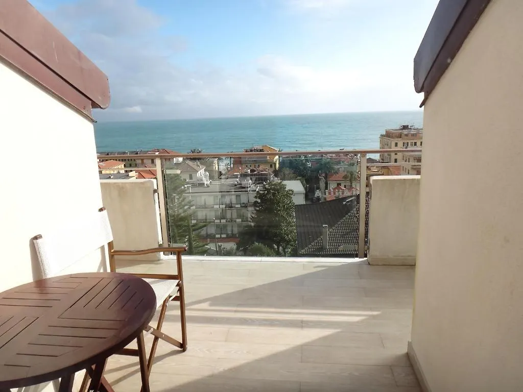 ***  Hotel Ariston & Apartments Varazze Ιταλία