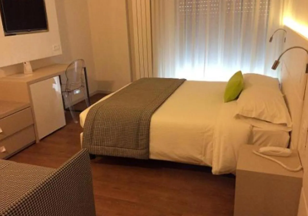 Hotel Ariston & Apartments Varazze