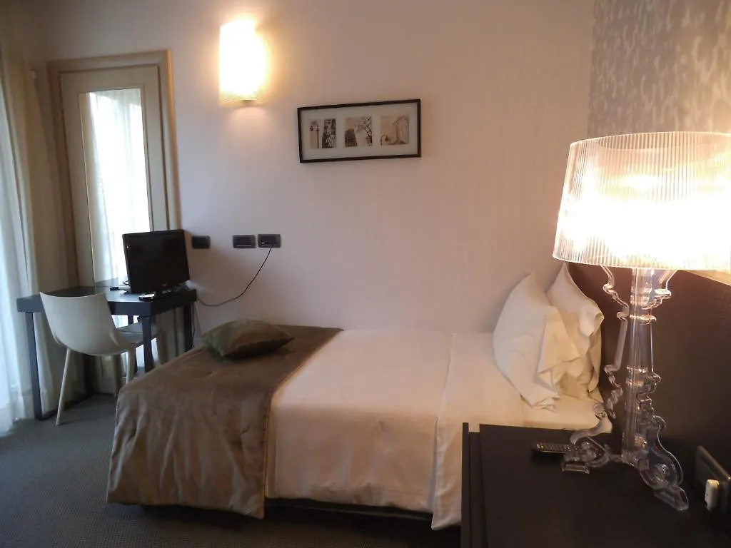 ***  Hotel Ariston & Apartments Varazze Italy