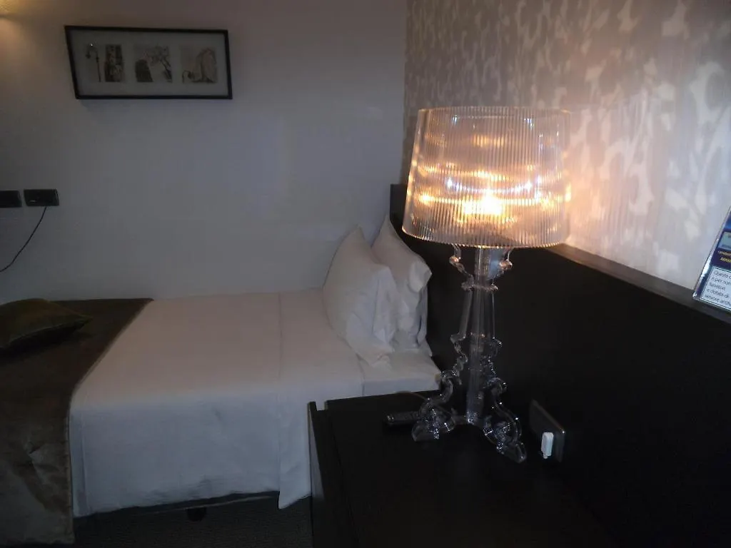 Hotel Ariston & Apartments Varazze 3*,  Italy
