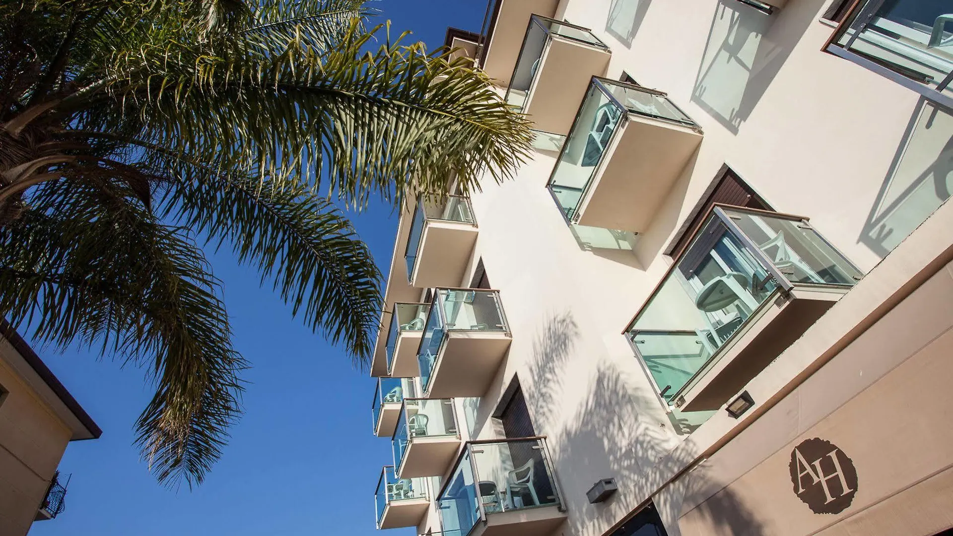 Hotel Ariston & Apartments Varazze